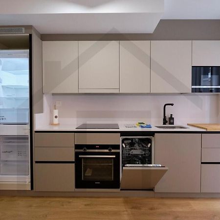 Cervantes - Apartamento A Estrenar Con Parking Gijón Kültér fotó