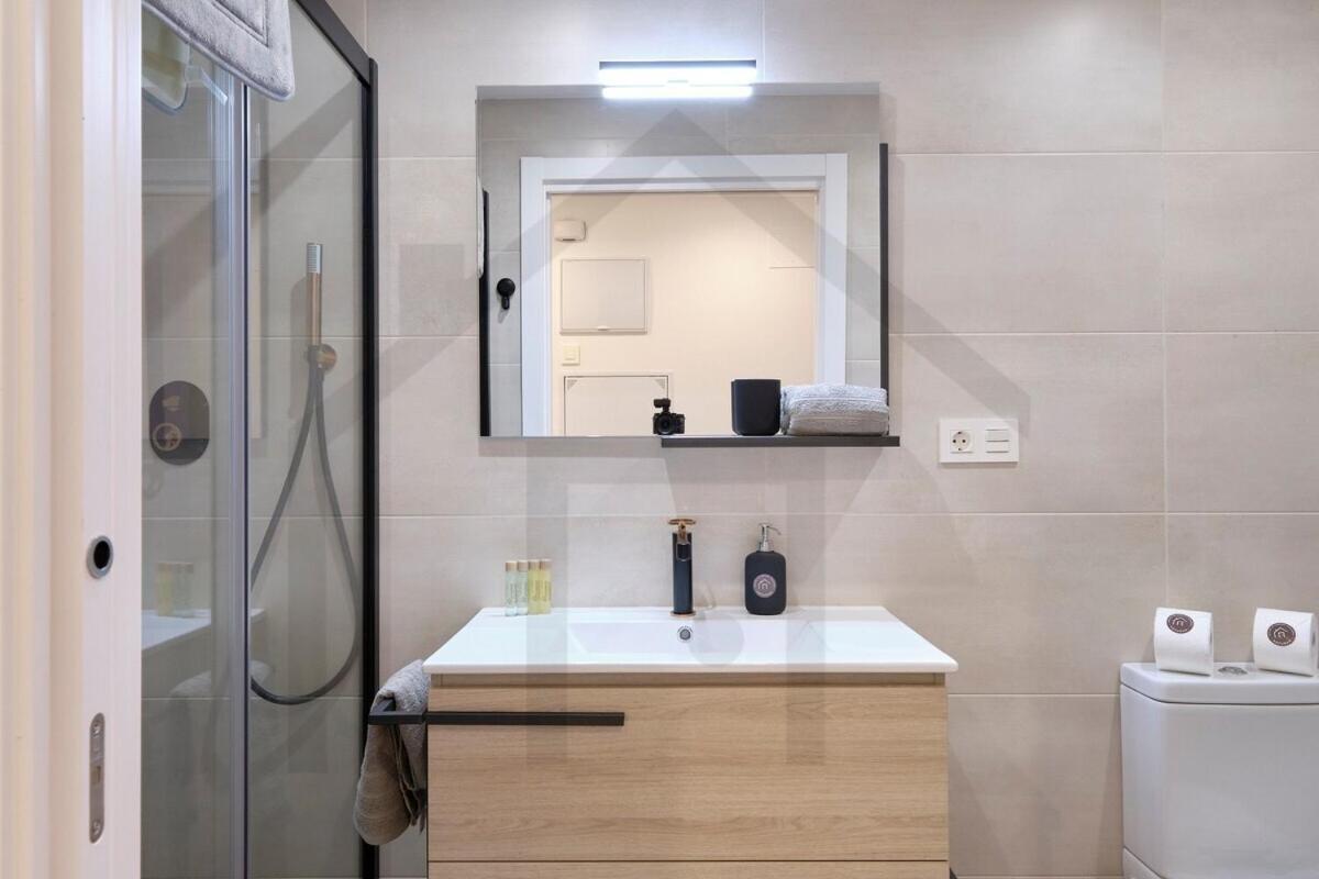 Cervantes - Apartamento A Estrenar Con Parking Gijón Kültér fotó