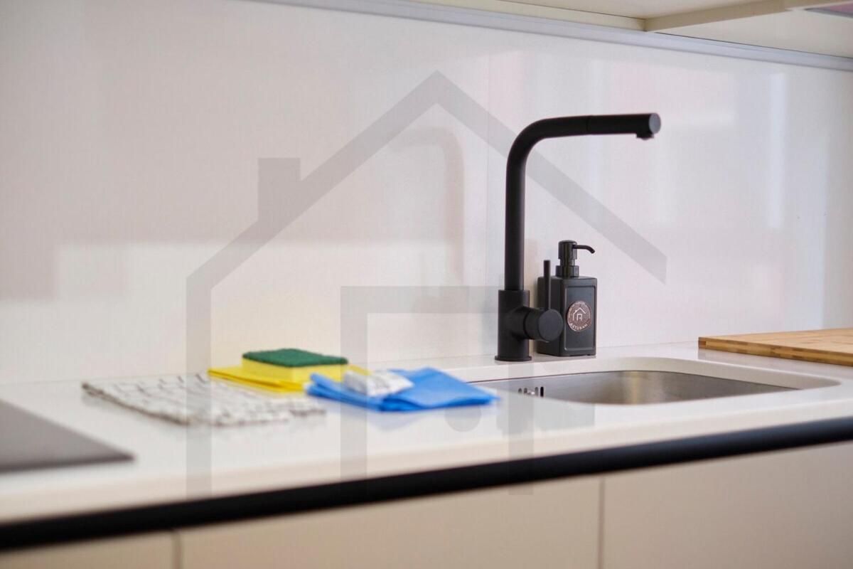 Cervantes - Apartamento A Estrenar Con Parking Gijón Kültér fotó