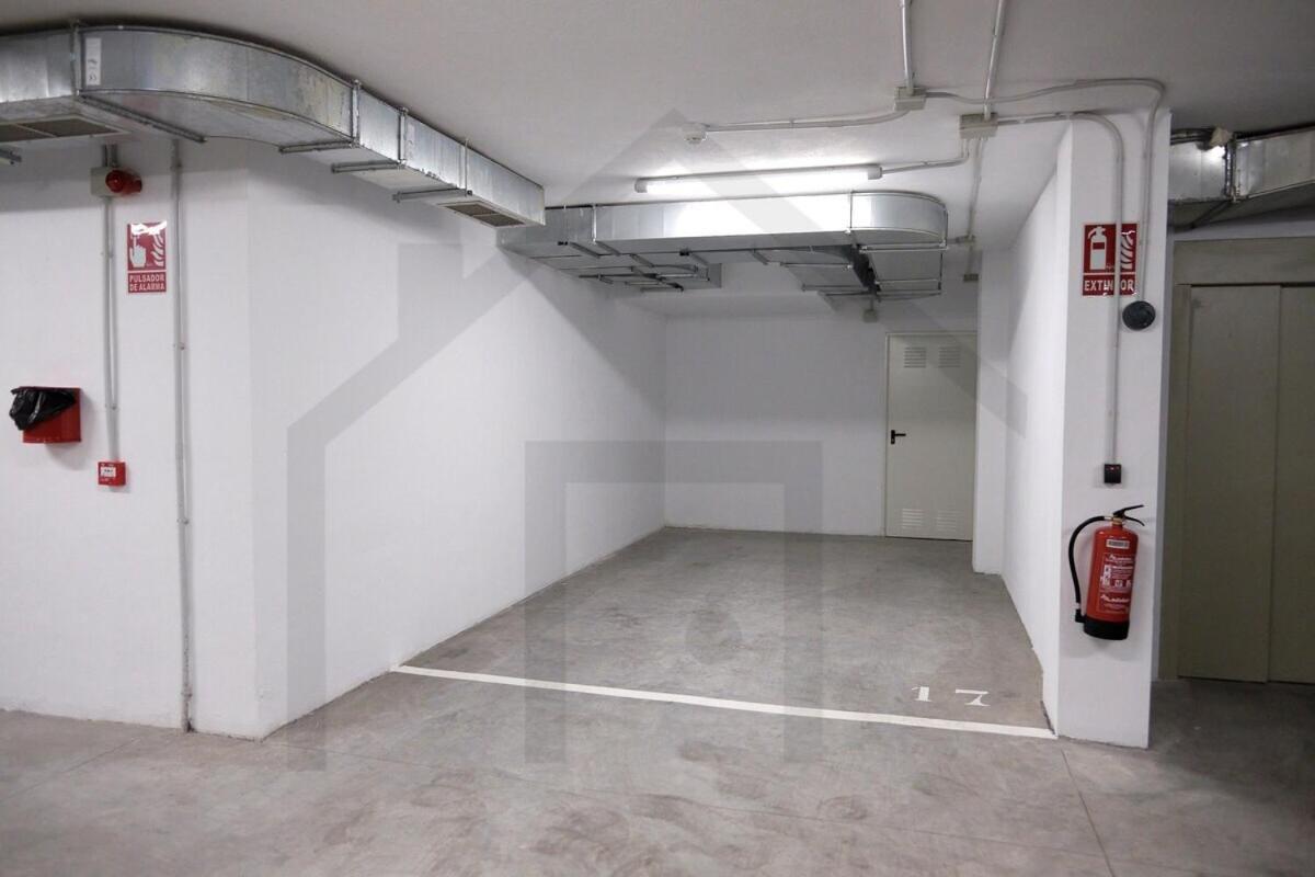 Cervantes - Apartamento A Estrenar Con Parking Gijón Kültér fotó