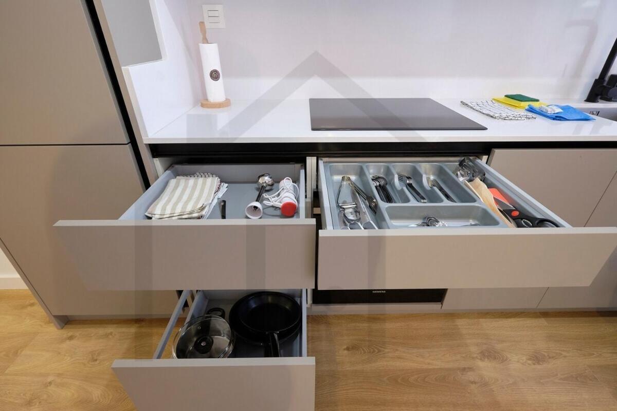 Cervantes - Apartamento A Estrenar Con Parking Gijón Kültér fotó